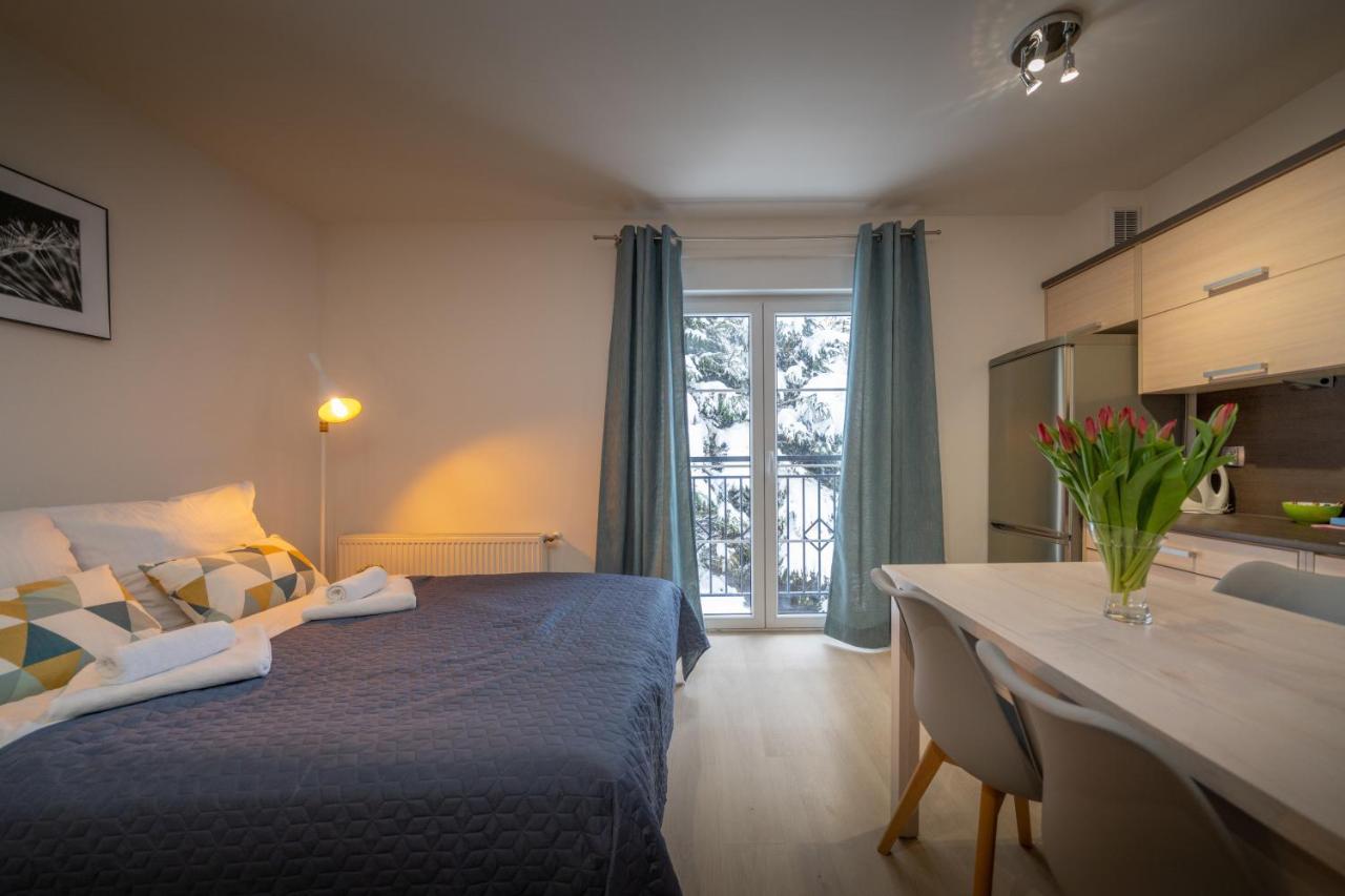 Rentplanet - Apartamenty Pstrowskiego Szklarska Poręba Exterior foto